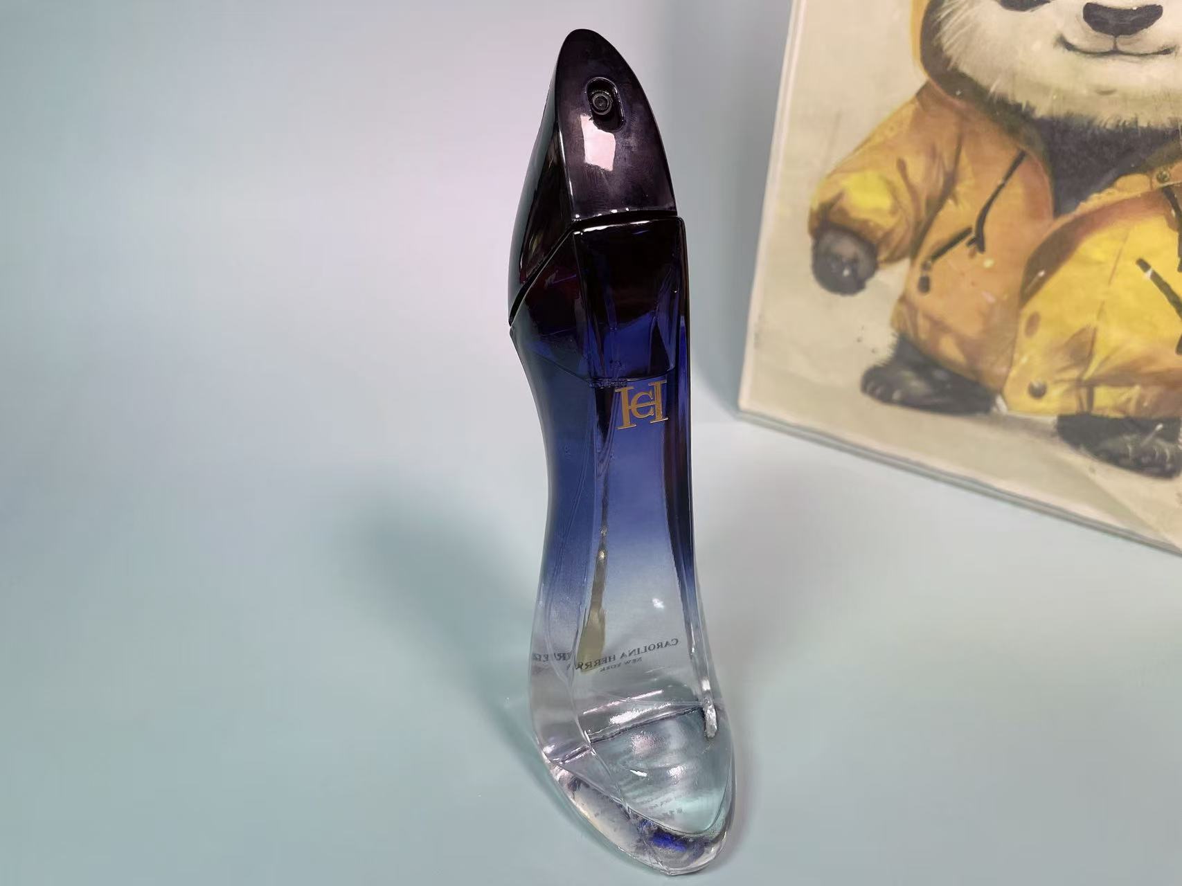 Carolina Herrera Good Girl Leg - Perfume Fragrance Direct recension och pris